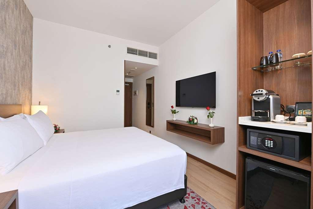 Comfort King Road Hotel 3*